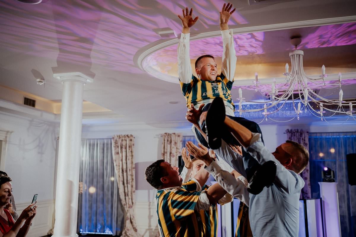 Najlepsze zdjęcia ślubne 2020 STYLOVA.COM