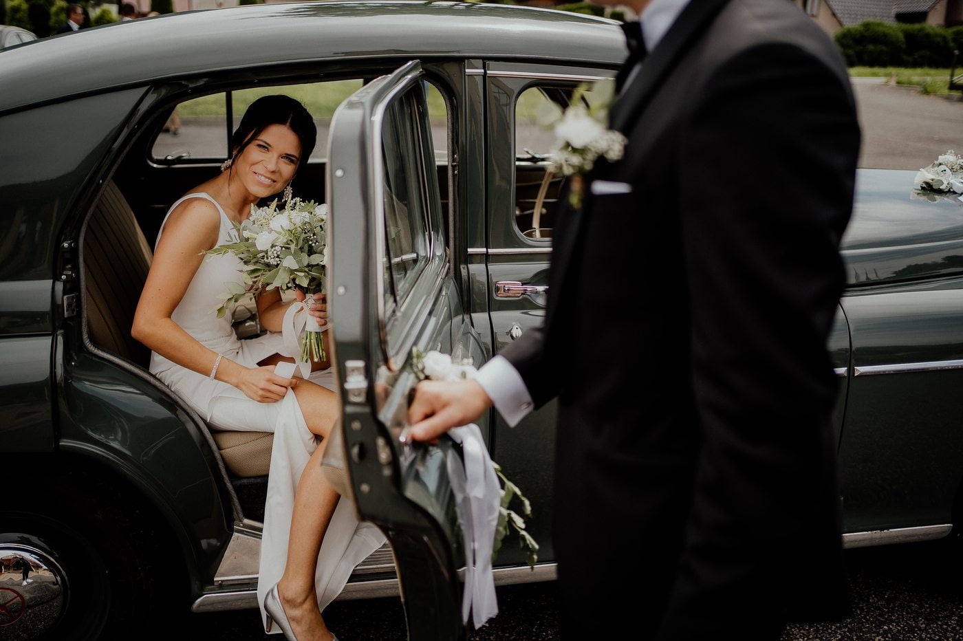 wesele w stodole pod kasztanami bystra fotograf slubny stylovacom 044