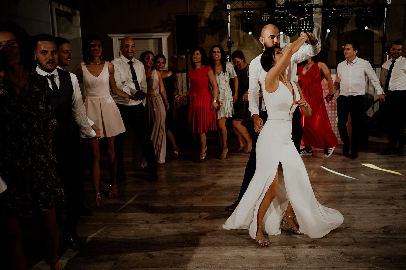 wesele w stodole pod kasztanami bystra fotograf slubny stylovacom 099 1