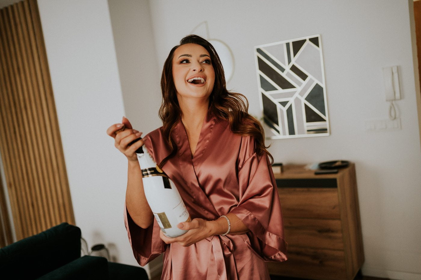 Zdjęcia ślubne Kraków, wesele w restauracji babie Lato w Gdowie STYLOVA.COM