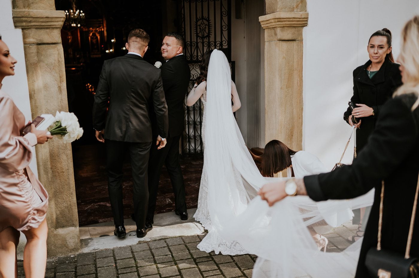 Zdjęcia ślubne Kraków, wesele w restauracji babie Lato w Gdowie STYLOVA.COM