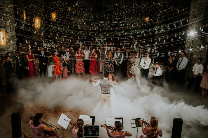 dwor w tomaszowicach wesele STYLOVA.COM